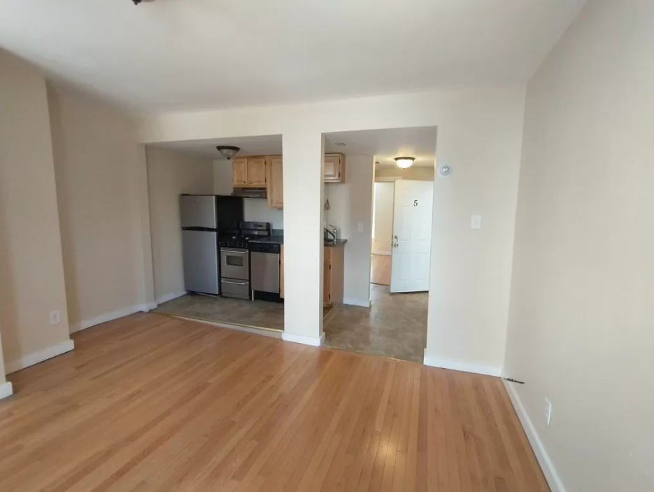 238 Cambridge St, Mission Hill