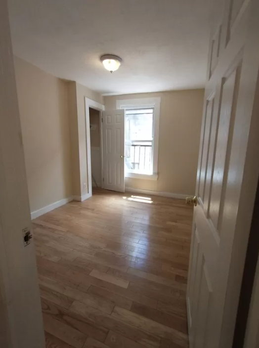 238 Cambridge St, Mission Hill