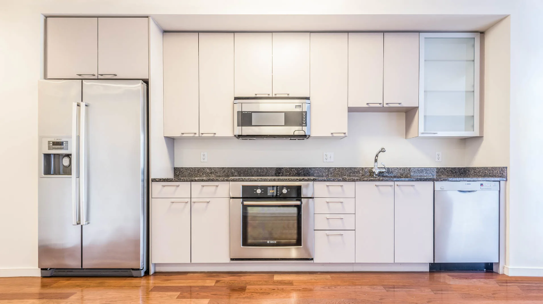 101 Canal St, North End