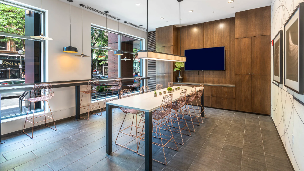 101 Canal St, North End