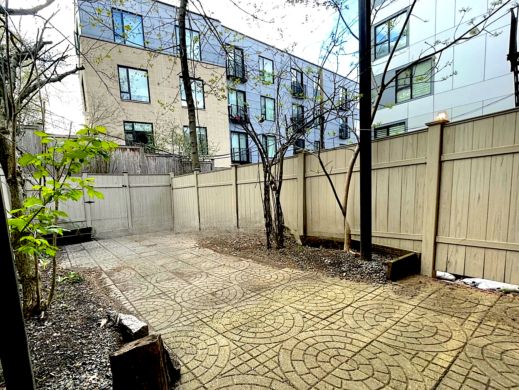 8 Sewall St, Mission Hill