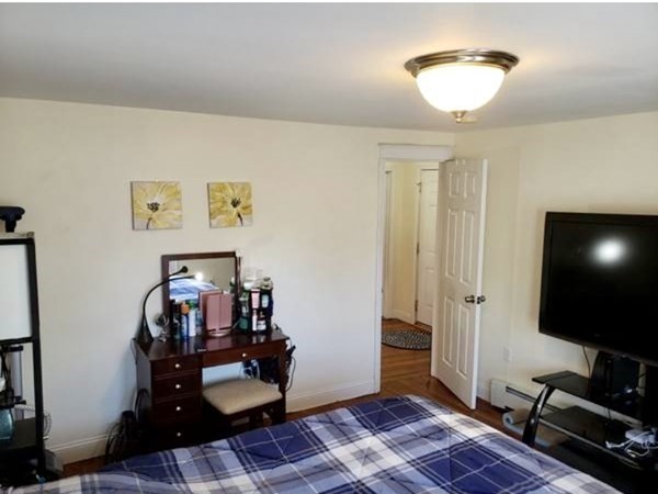 170 Bellingham Ave, Revere