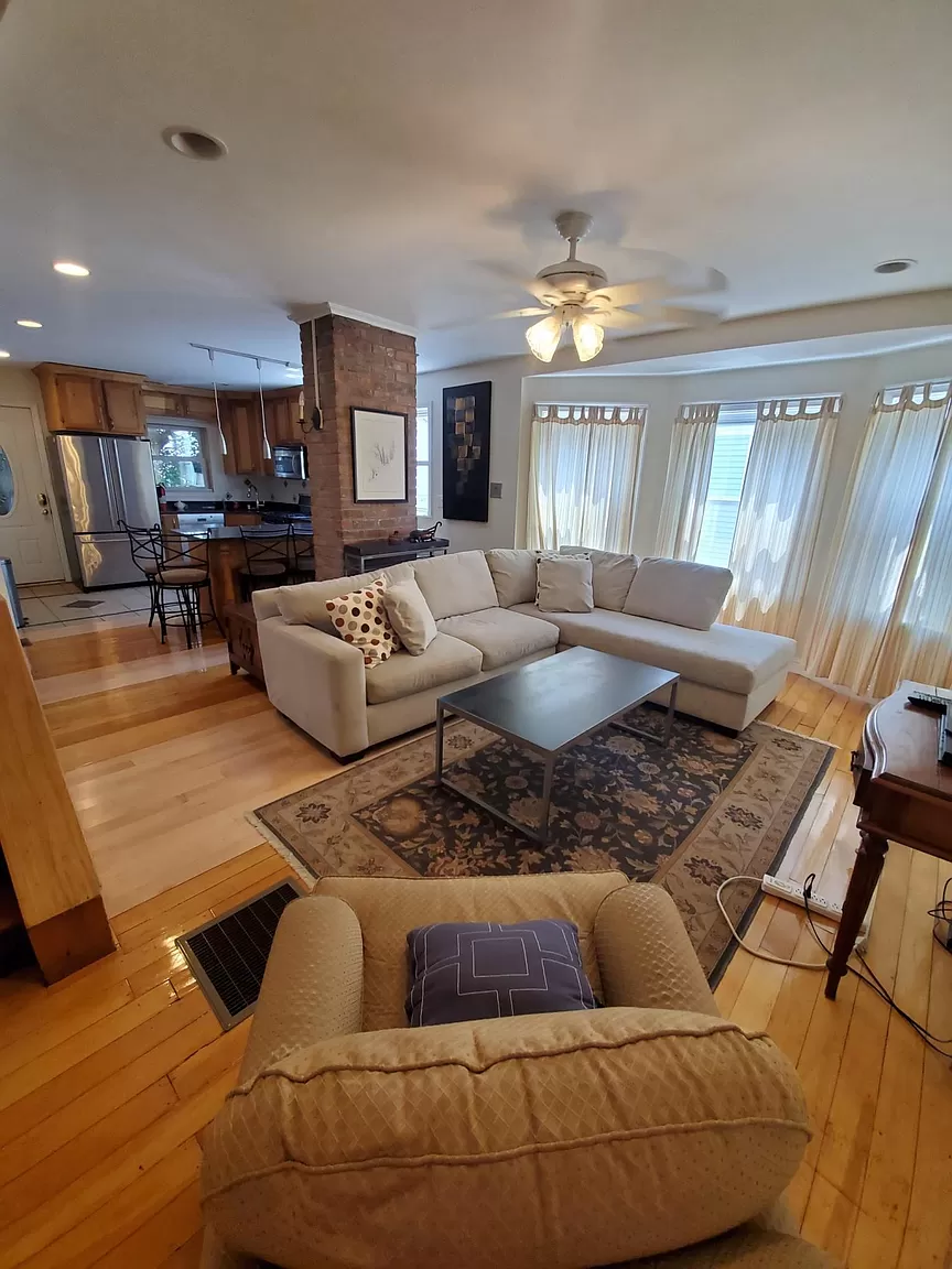 17 Holman St, Allston