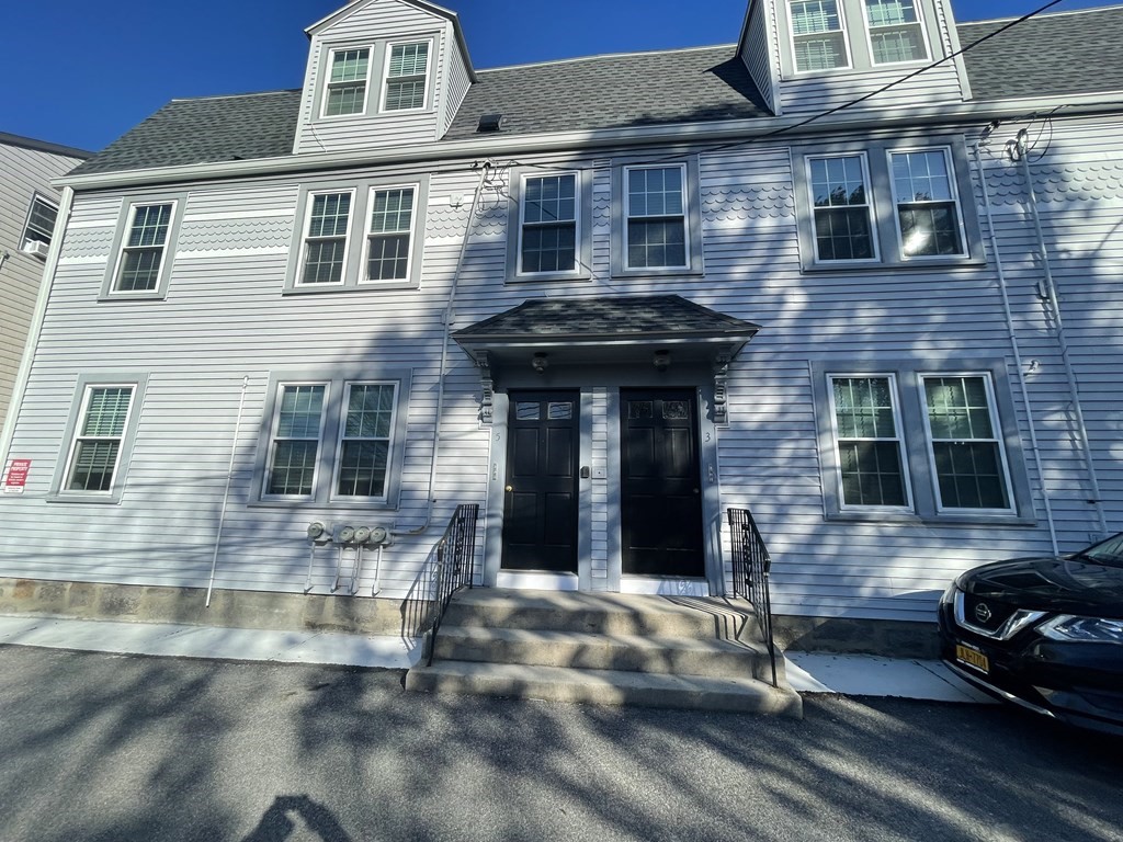 Photos of apartment on Leverett St.,Brookline MA 02445