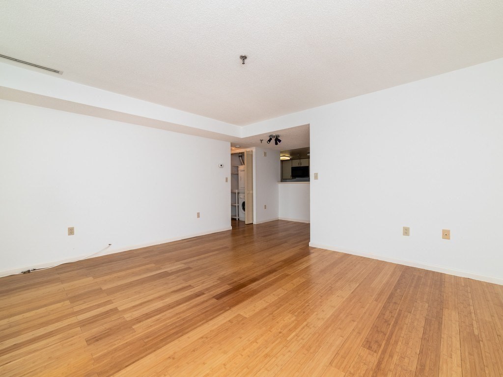 20 Webster St, Coolidge Corner