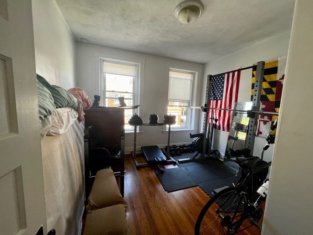 811 Centre St, Jamaica Plain