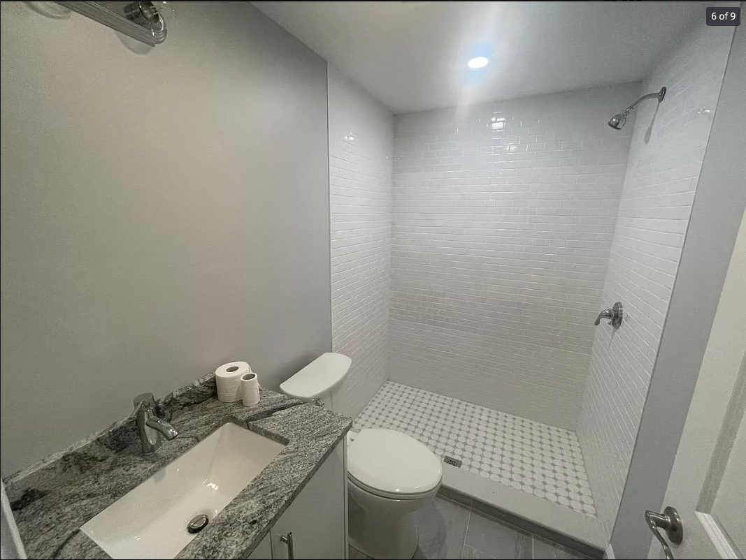 78 Tyler St, Chinatown