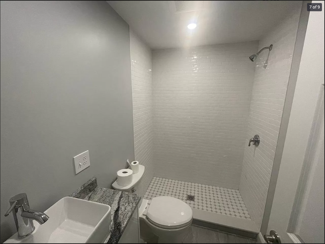 78 Tyler St, Chinatown