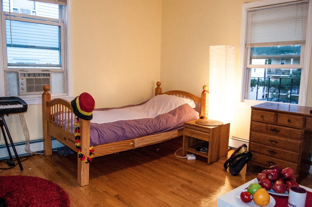 Photos of apartment on Plymouth St.,Cambridge MA 02141