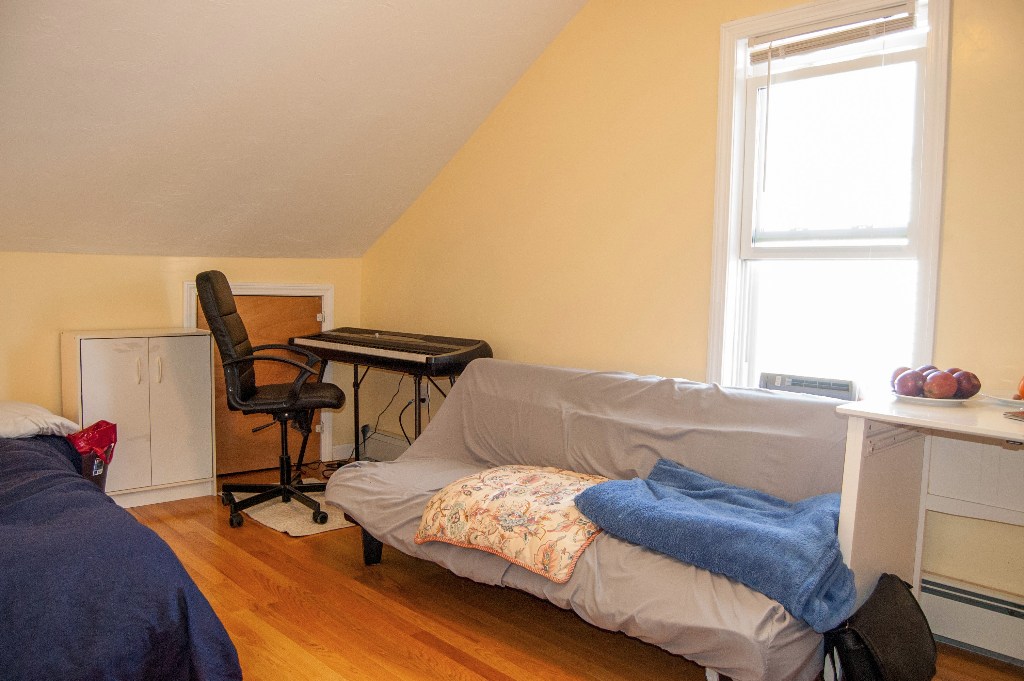 Photos of apartment on Plymouth St.,Cambridge MA 02141
