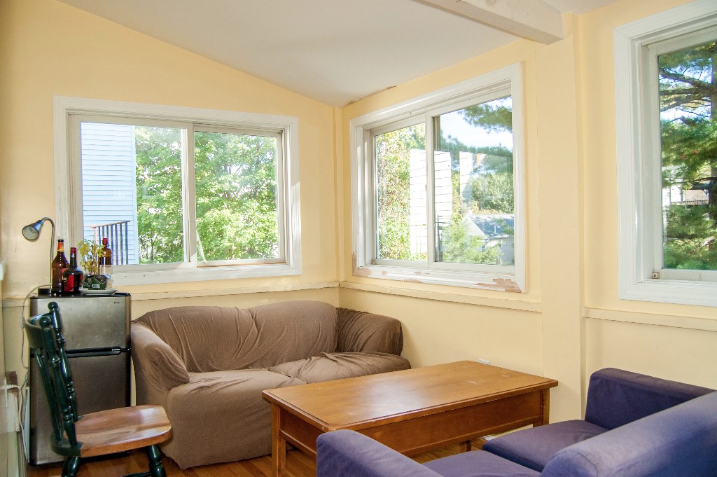 Photos of apartment on Plymouth St.,Cambridge MA 02141