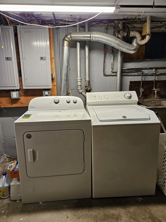 115 Langley Rd, Newton Center