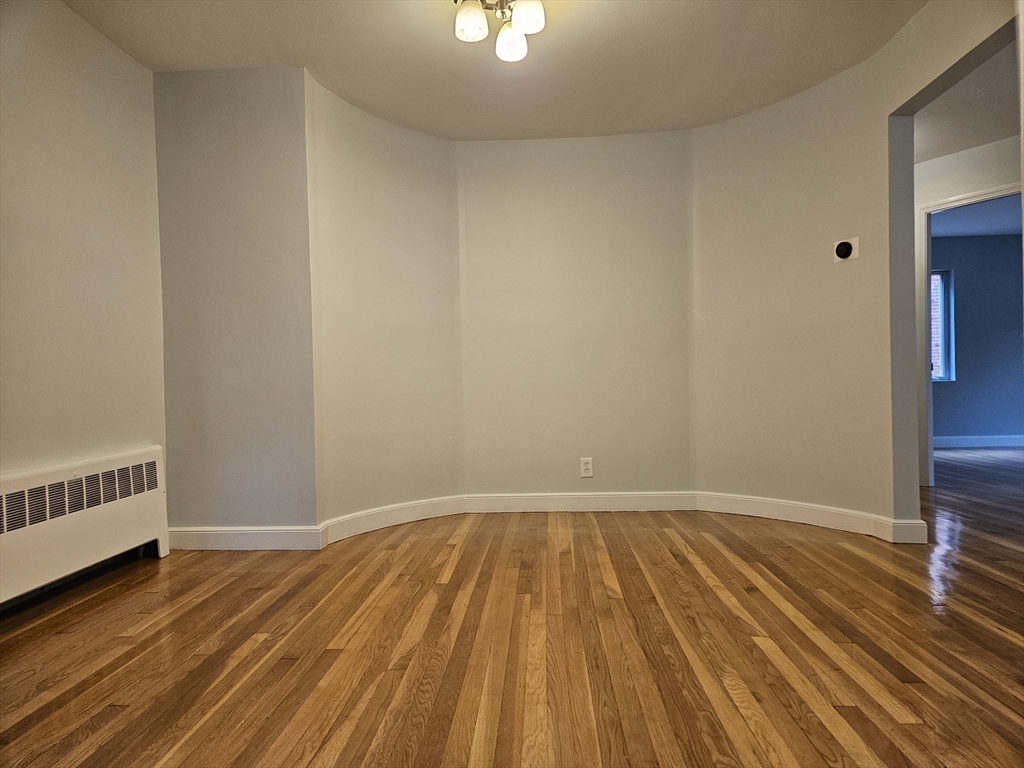 115 Langley Rd, Newton Center