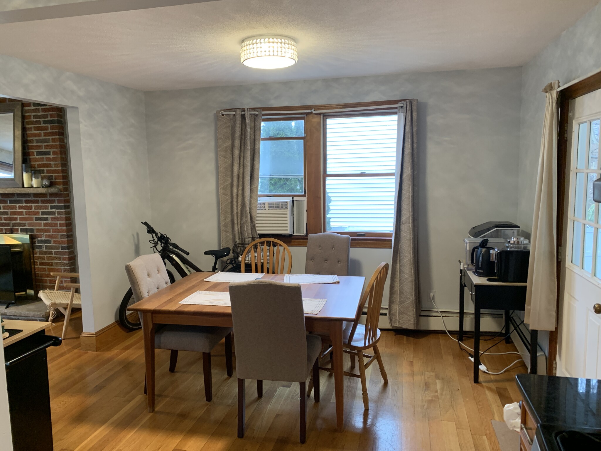 42 Gerrish St, Oak Square