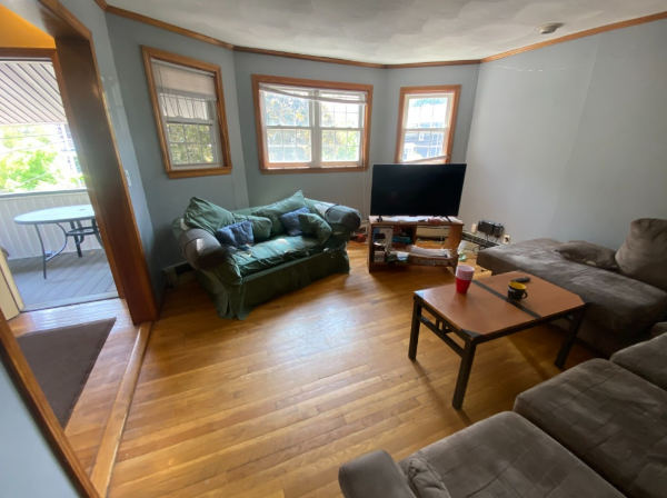 107 North St, Tufts University