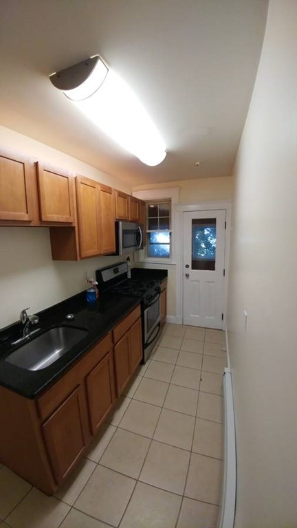 170 Bellingham Ave, Beachmont