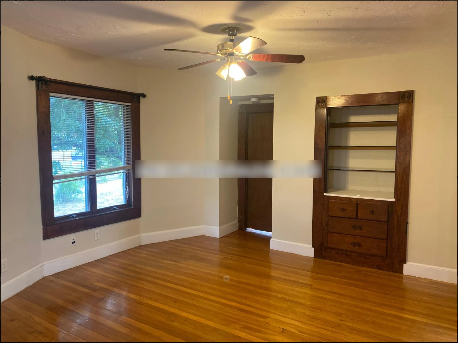 23 Renfrew St, Tufts University