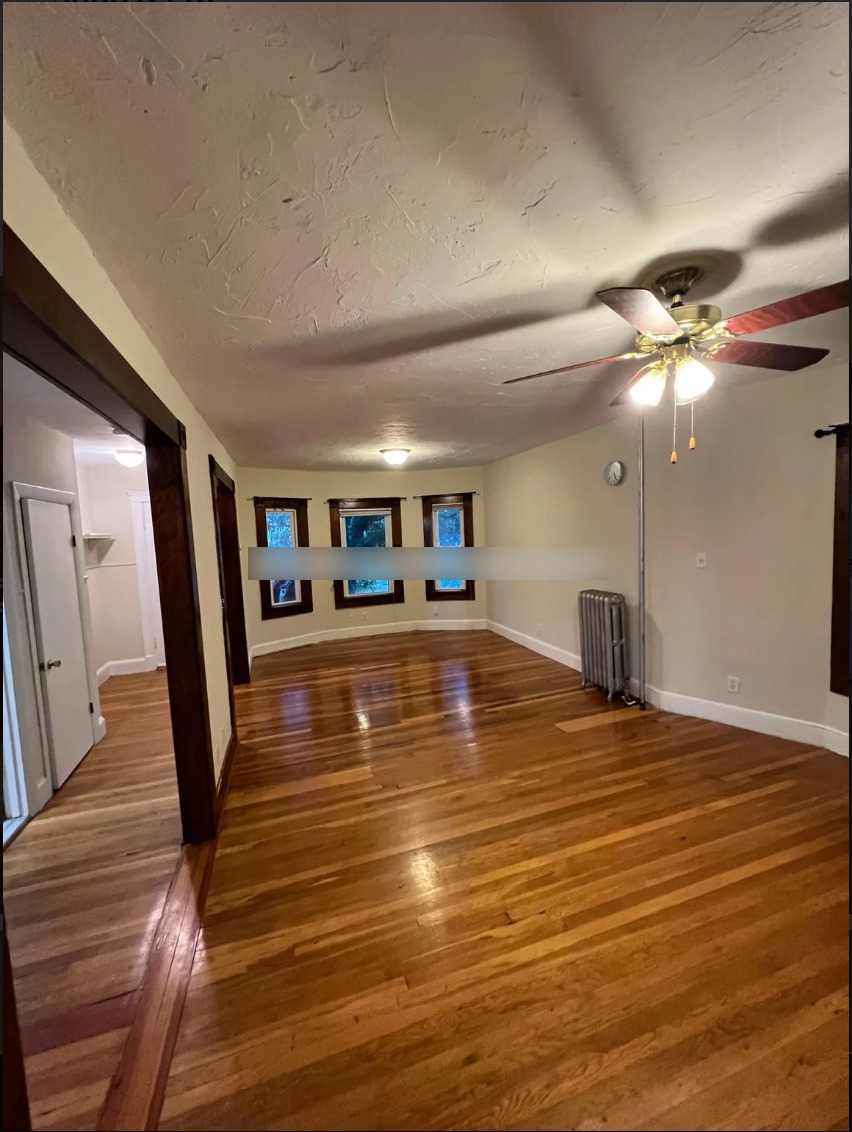 23 Renfrew St, Tufts University