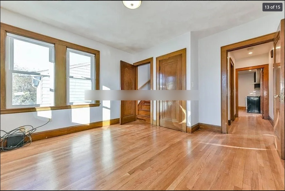 14 Renfrew St, Tufts University