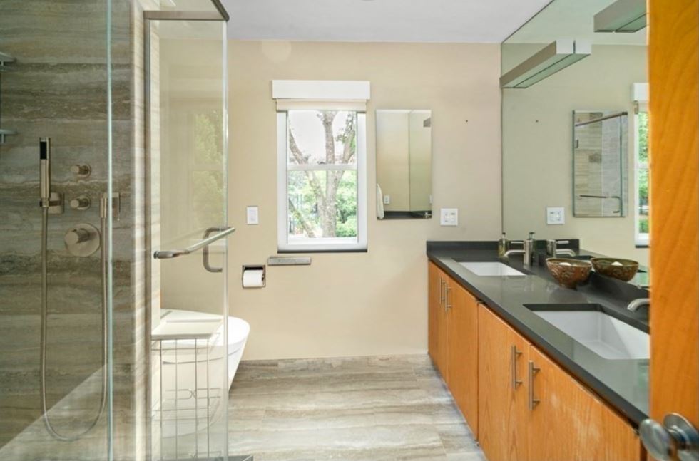 64 Grozier Rd, West Cambridge