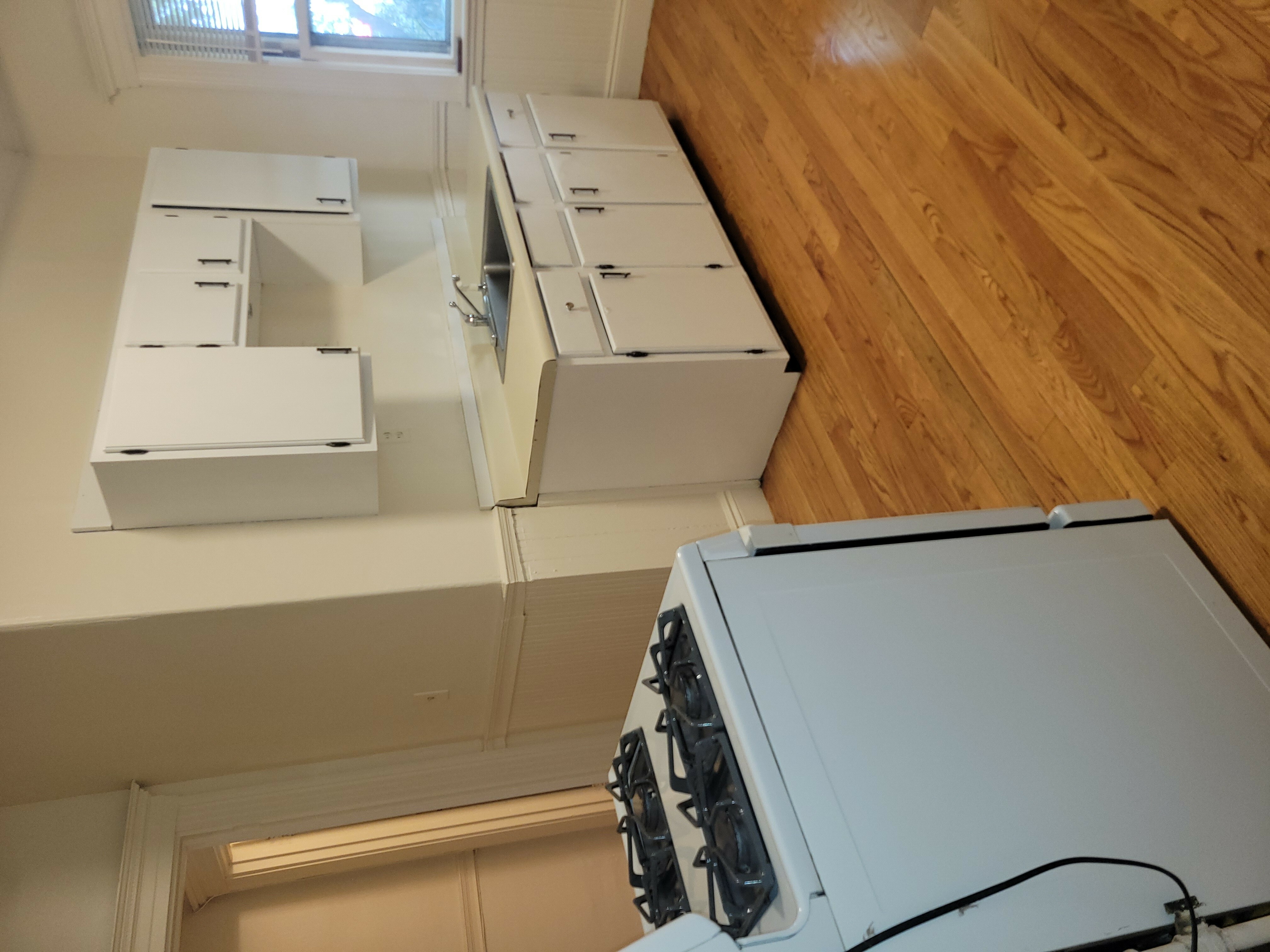 64 Oak Square Ave, Brighton