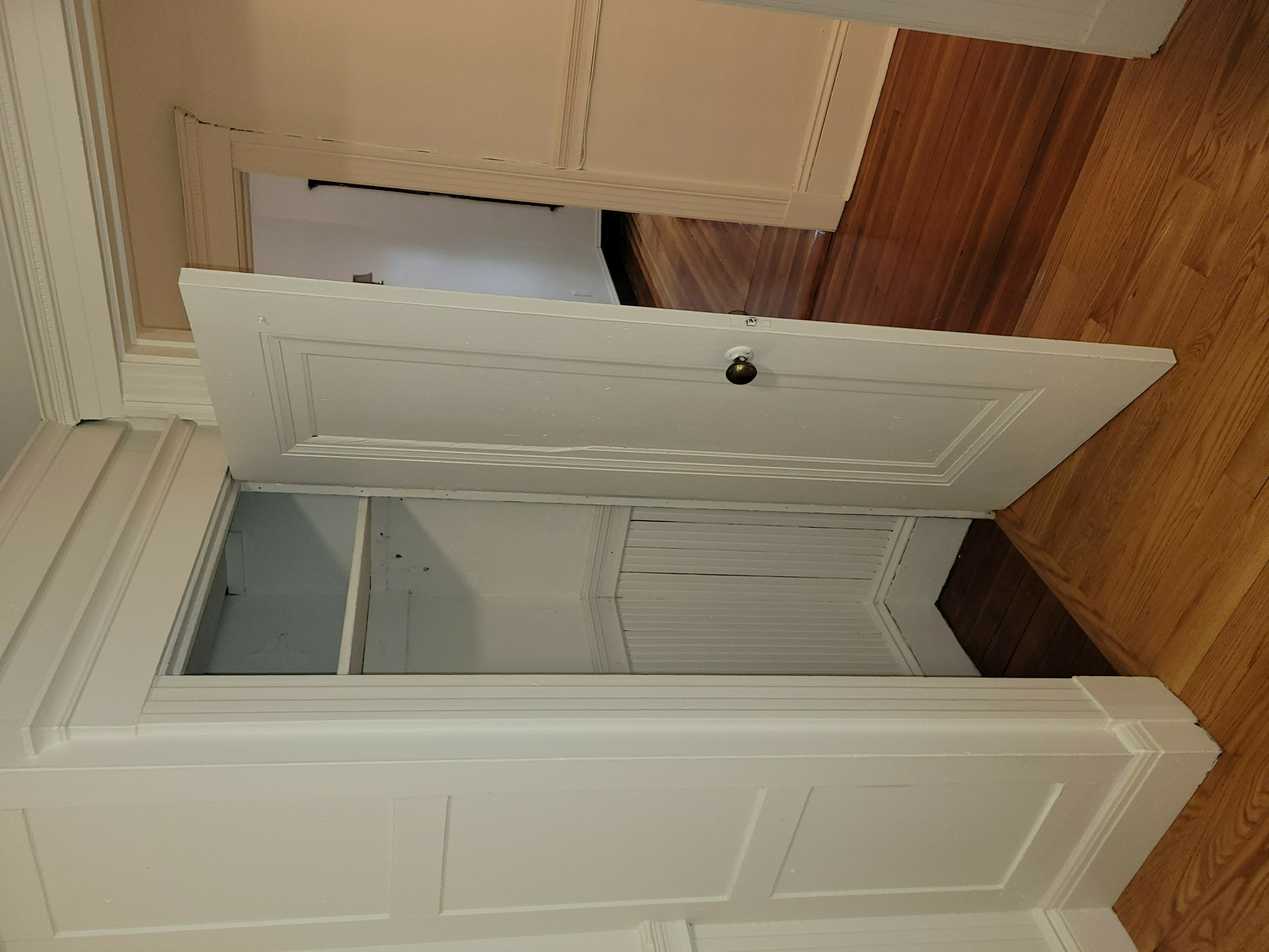 64 Oak Square Ave, Brighton