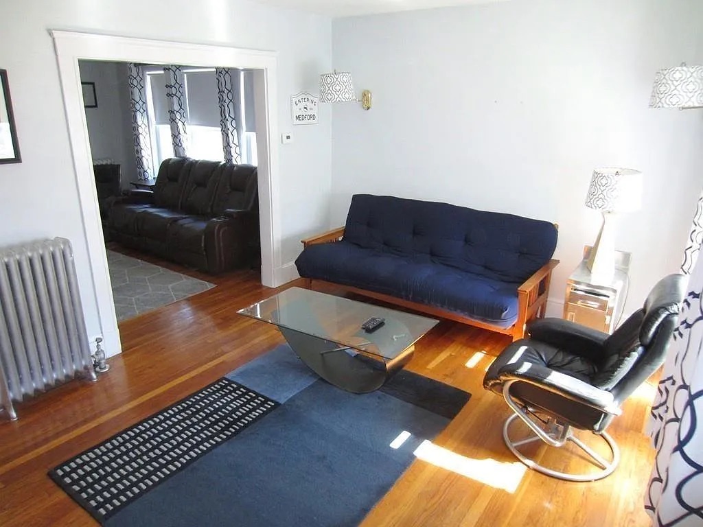 17-19 Frederick Ave, Tufts University