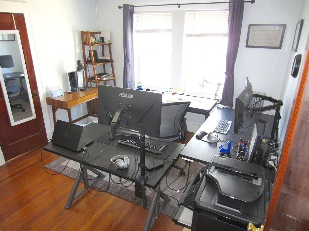 17-19 Frederick Ave, Tufts University