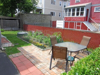 17-19 Frederick Ave, Tufts University