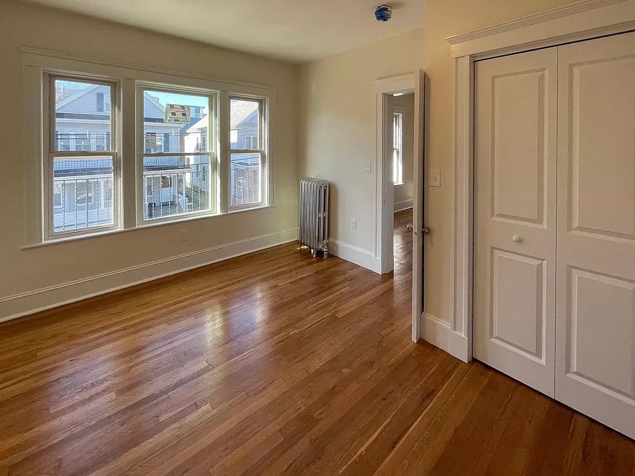 15-17 Berwick Rd, Tufts University