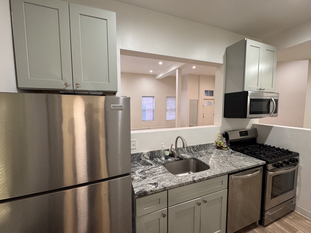 11 Bismarck St, Jamaica Plain