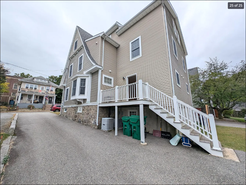 17 Emery St, Tufts University