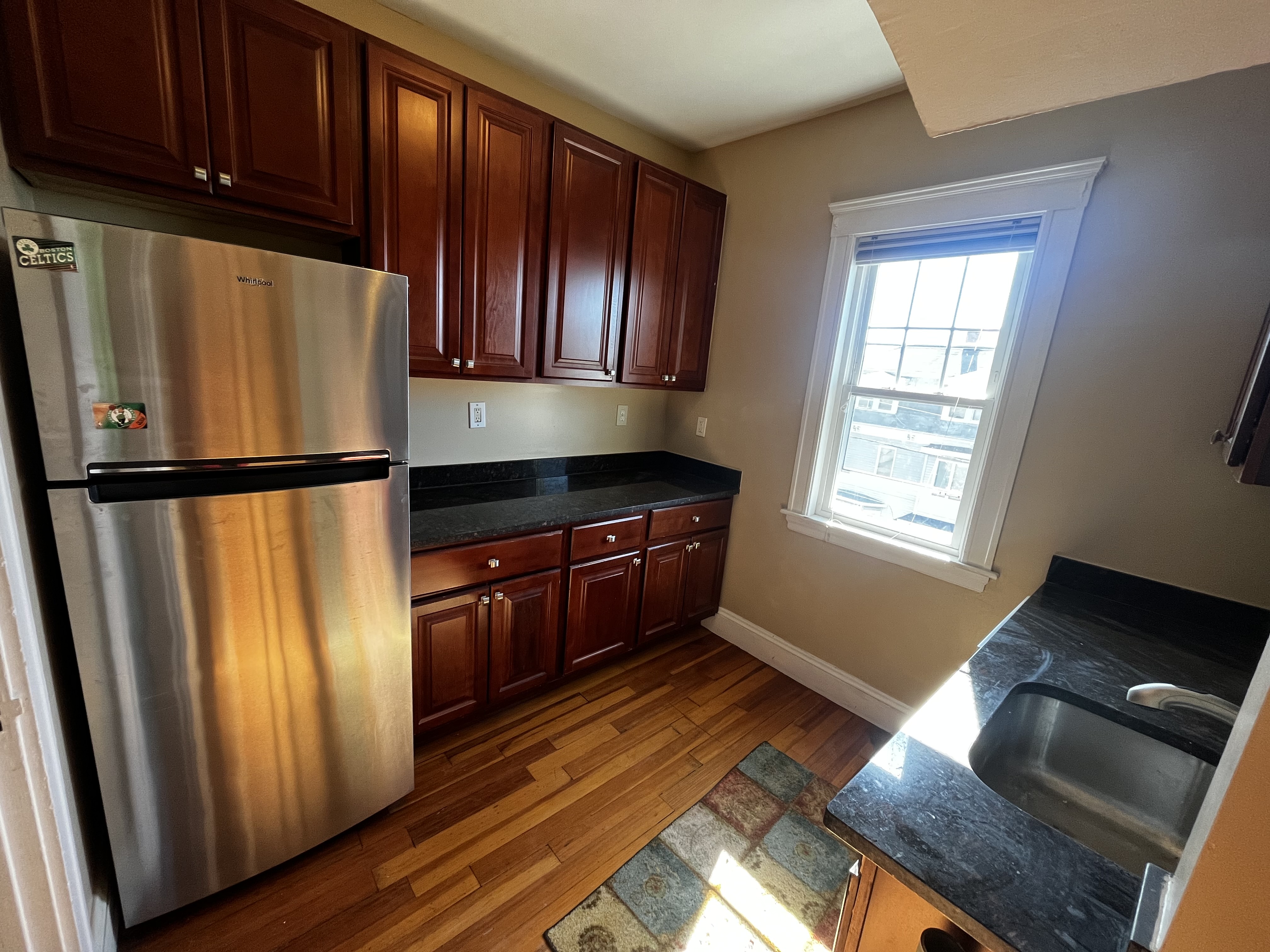 30 Lawrence St, Everett