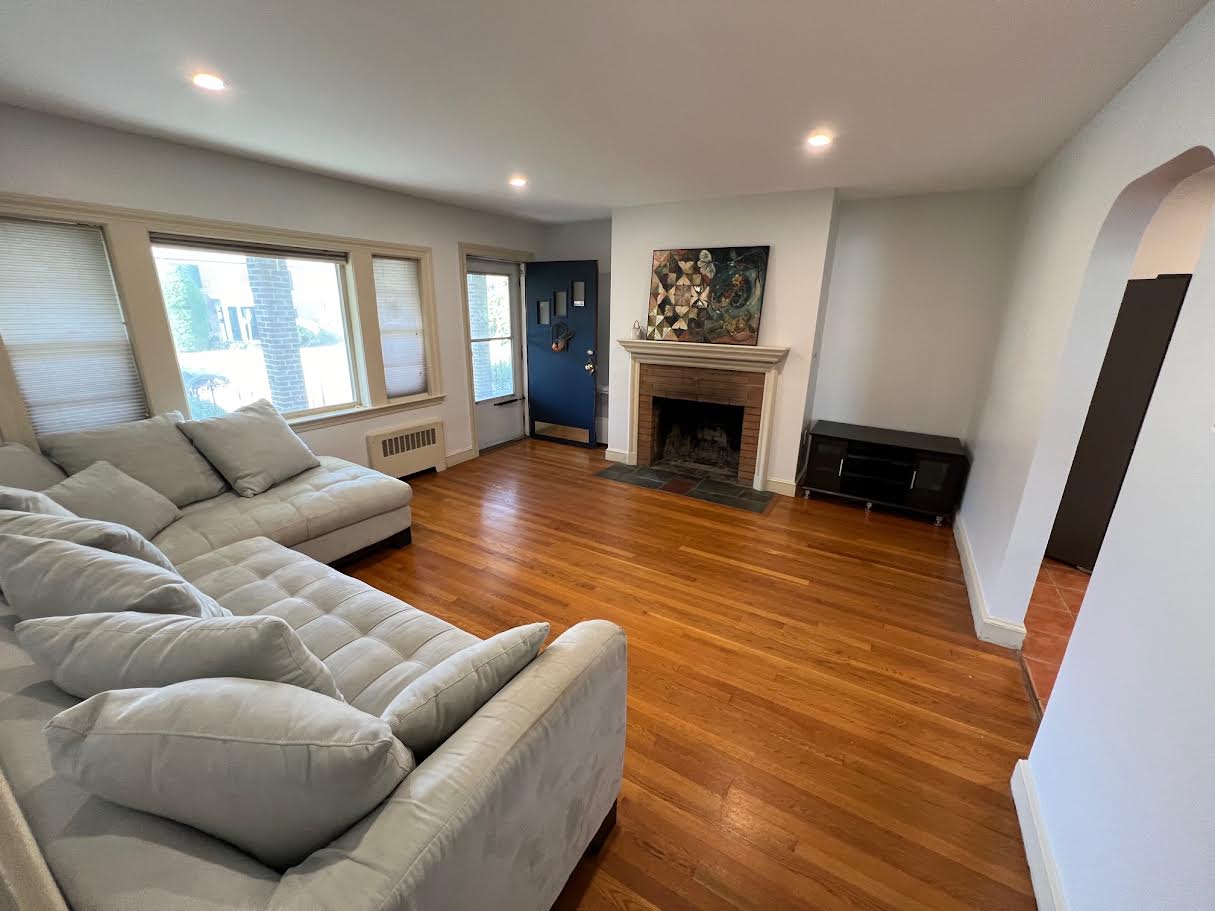 269 Lexington St, Watertown