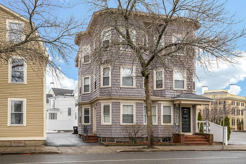 27 North St, Salem