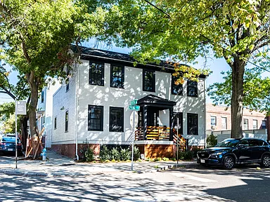 115 Spring St., Cambridge, MA - 15,000 USD/ month