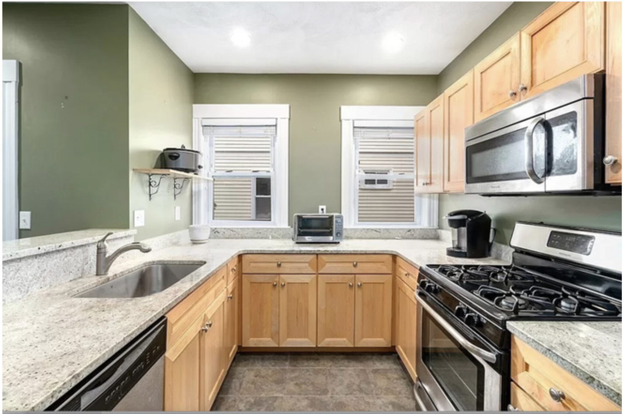 85 Yale St., Medford, MA - 5,600 USD/ month