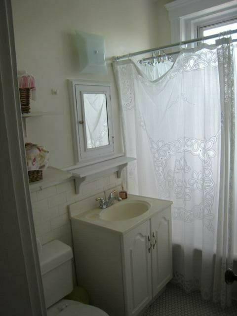 28 Quint Ave. - 1,995USD / month