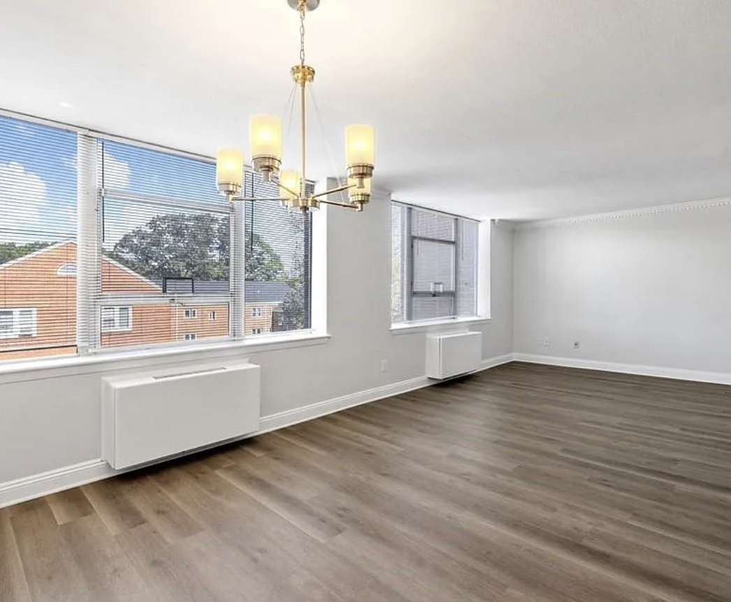 Photos of apartment on Hammond Pond Pkwy.,Chestnut Hill MA 02467