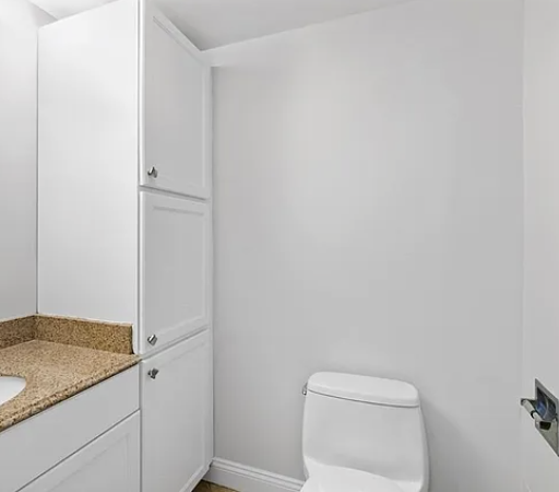 Photos of apartment on Hammond Pond Pkwy.,Chestnut Hill MA 02467