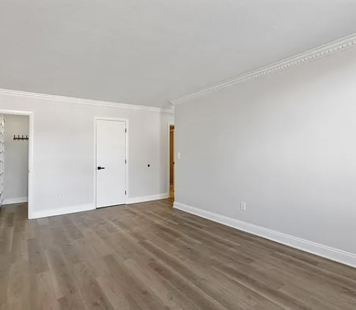 Photos of apartment on Hammond Pond Pkwy.,Chestnut Hill MA 02467