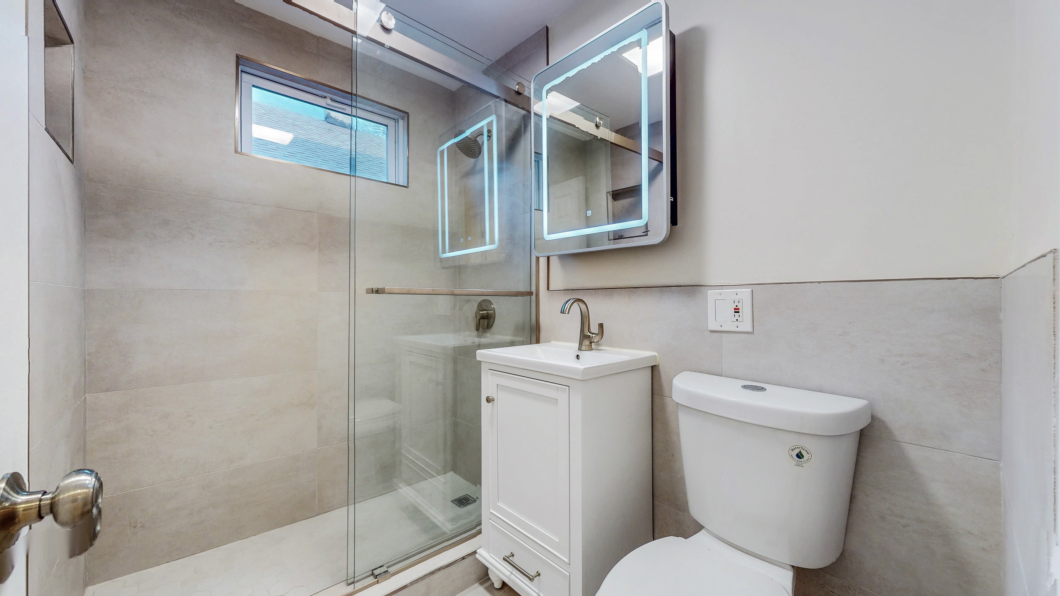 Photos of apartment on Smith St.,Medford MA 02155