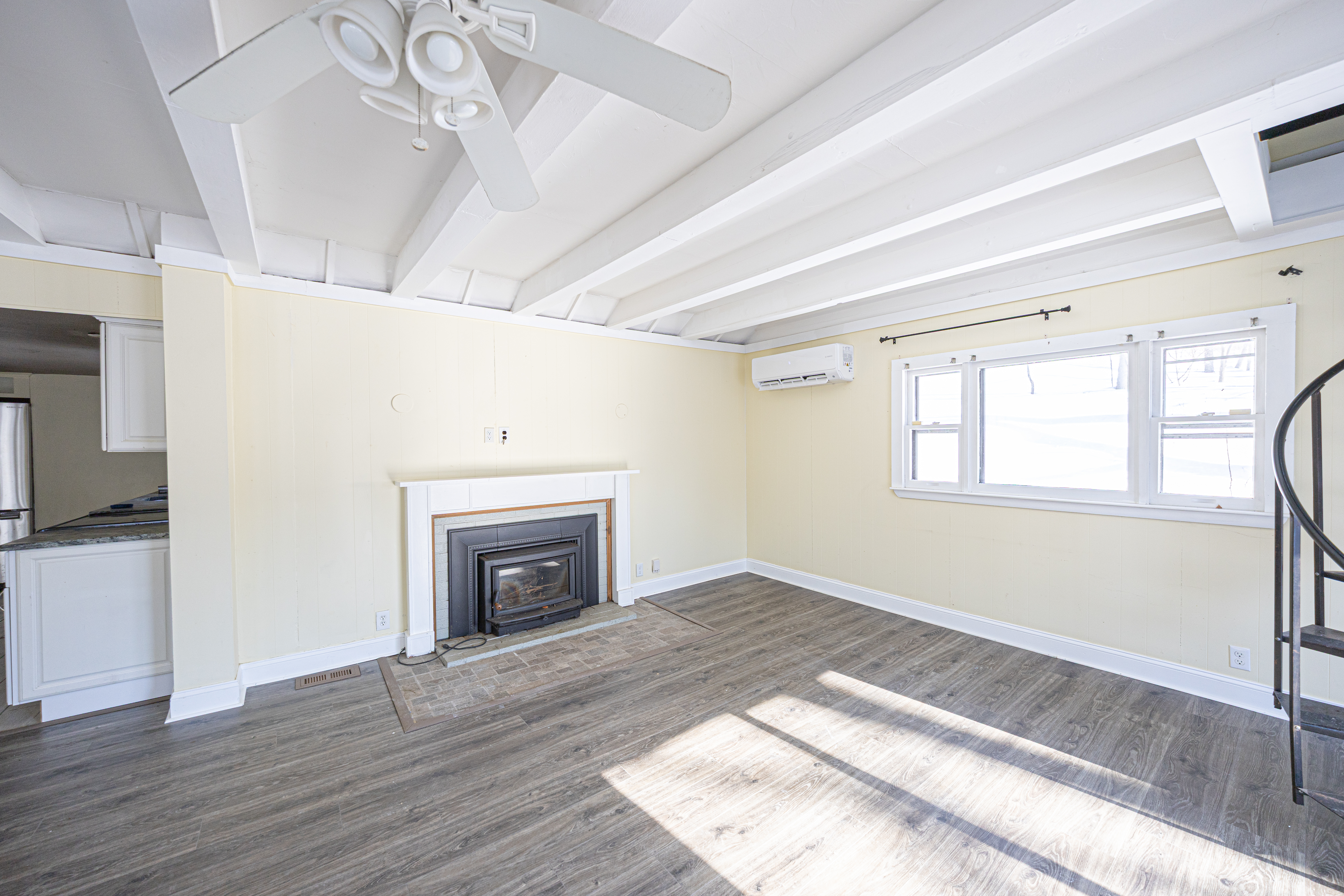 Photos of apartment on West St.,Melrose MA 02176