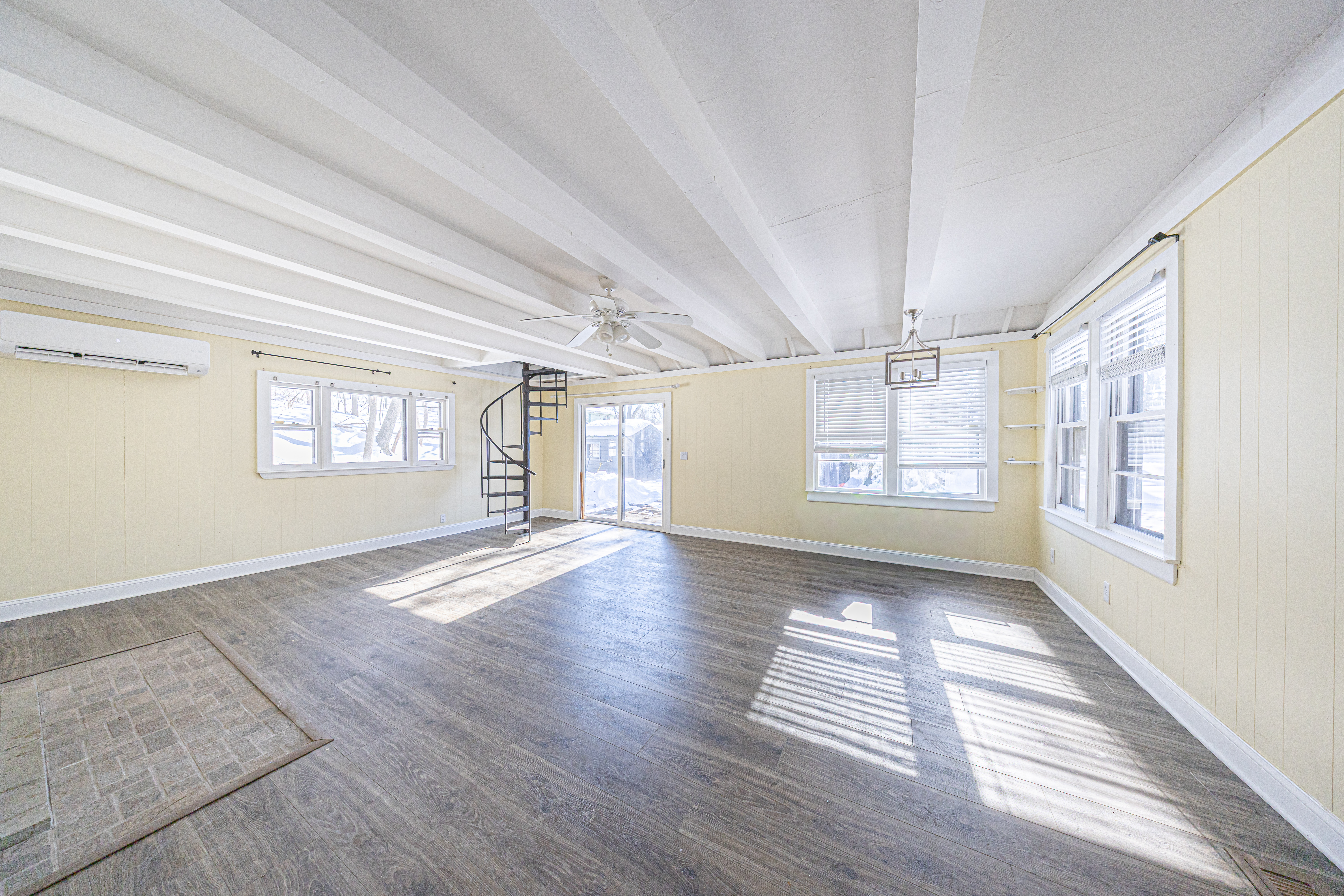 Photos of apartment on West St.,Melrose MA 02176