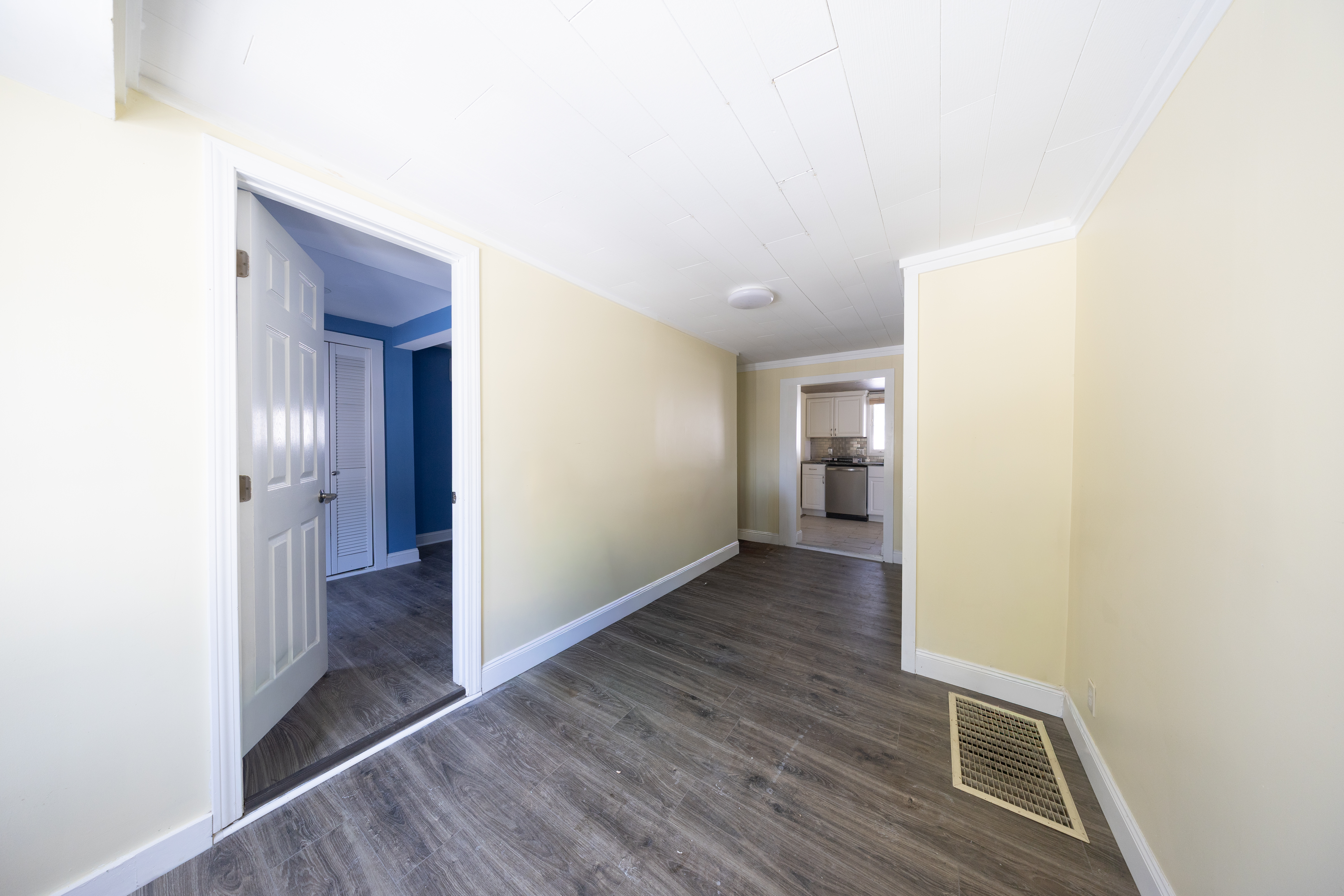 Photos of apartment on West St.,Melrose MA 02176