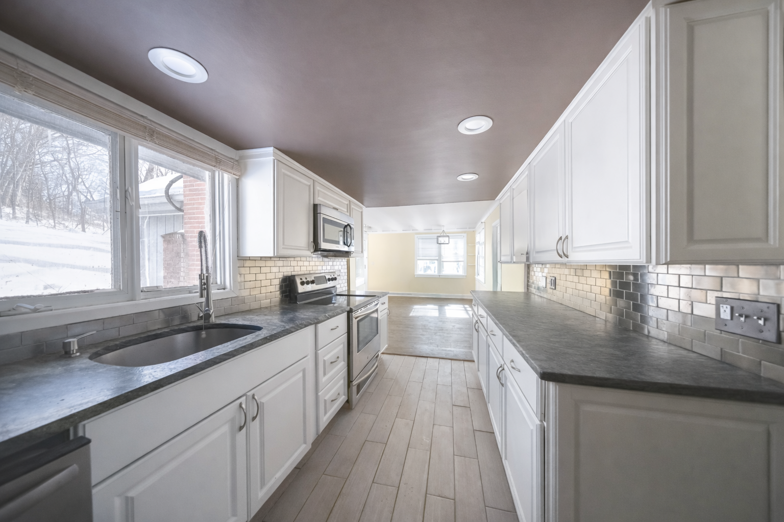 Photos of apartment on West St.,Melrose MA 02176