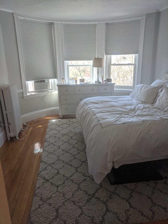 Photos of apartment on Westbourne Ter.,Brookline MA 02446