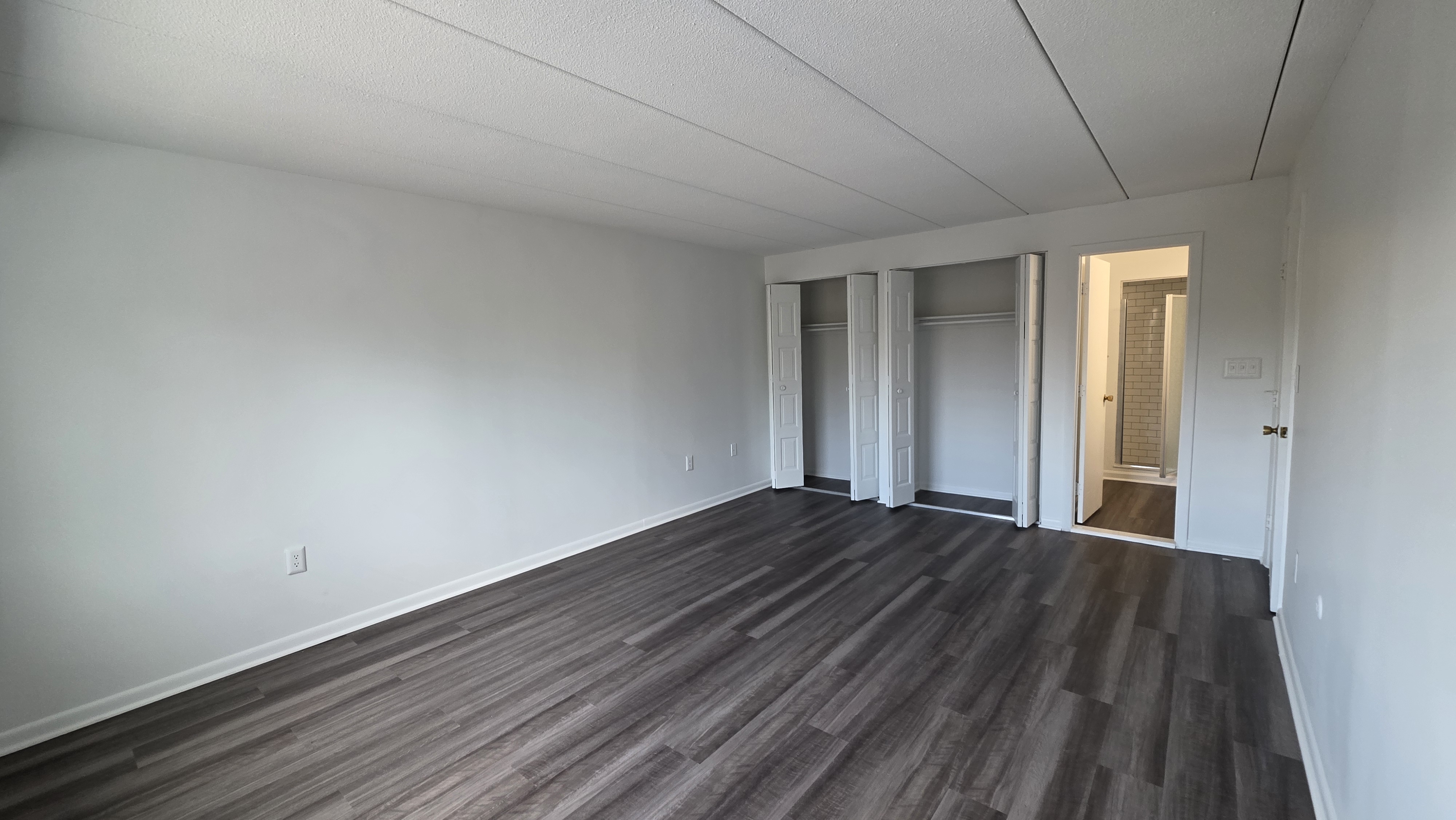 Photos of apartment on Hill Rd.,Belmont MA 02478