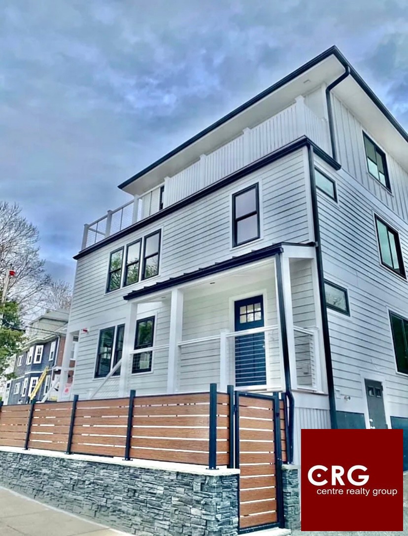 35 Hunnewell Ave. — Brighton