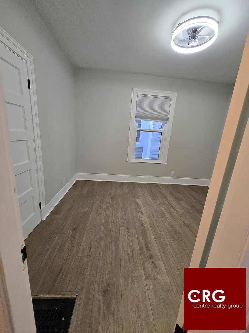4 Woodville Ter. — Roxbury